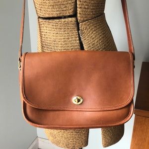 Vintage Coach Turnlock Bag